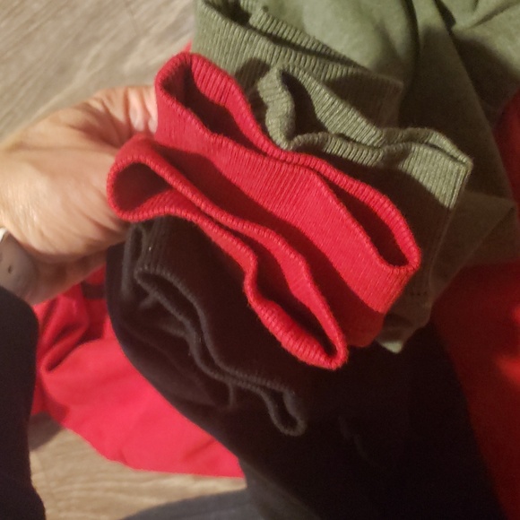 sweatshirts bundle - Picture 6 of 6